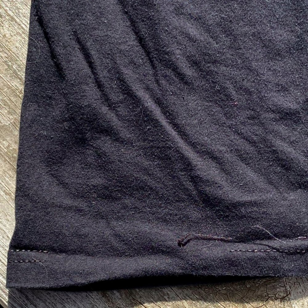 Columbia Sportswear Small Graphic T Shirt Black &Yellow Short Sleeve Lightweight - Picture 7 of 7